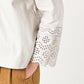 45R Light Gabardine Cutwork Cachecoeur