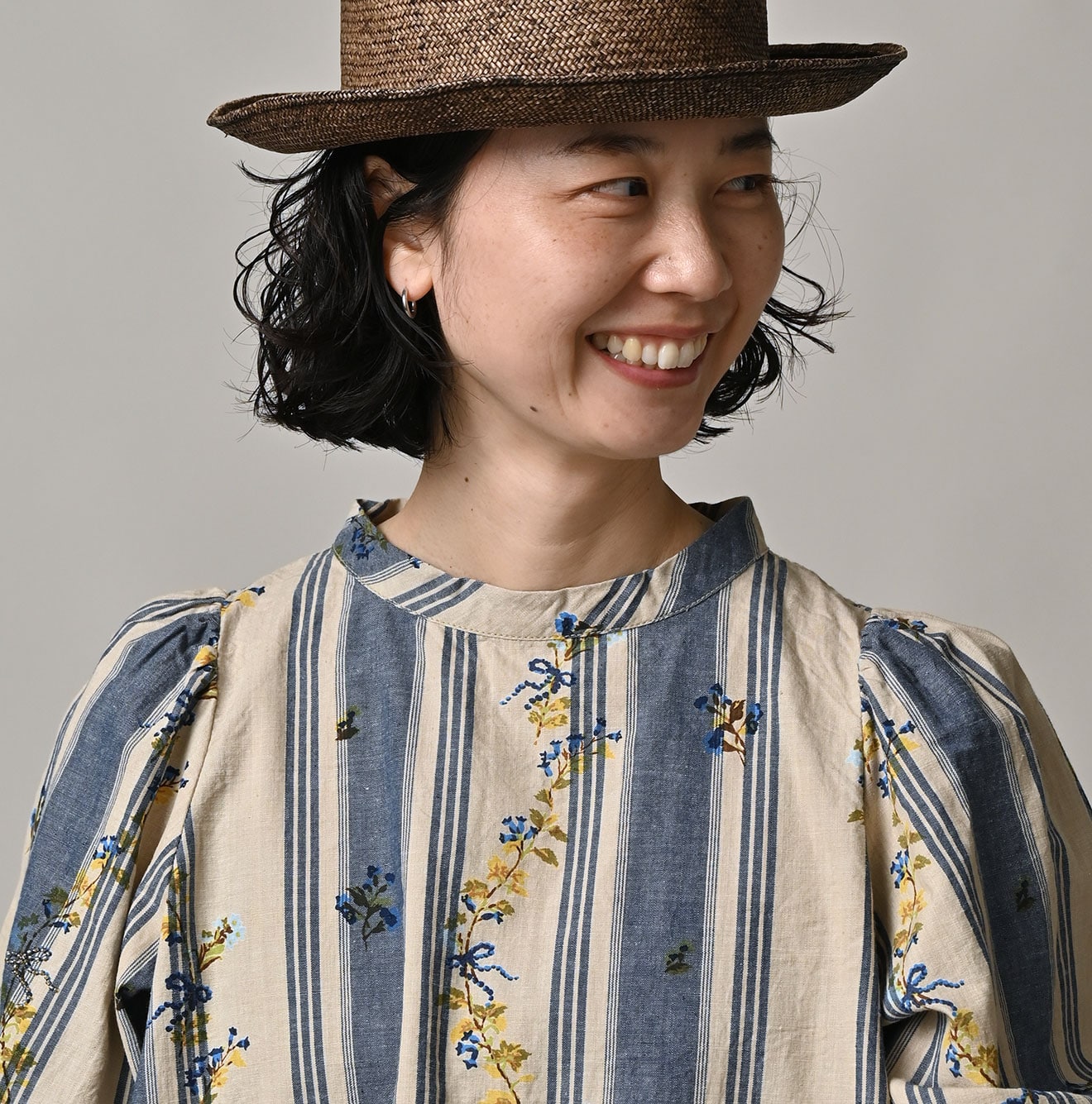 45R Khadi Ox Sajiki Puff Sleeve Blouse - Image 9