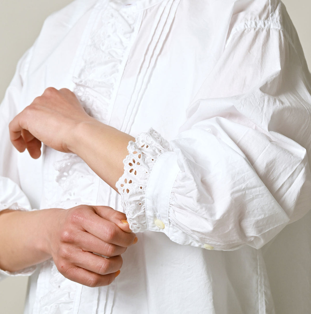 45R Supima Batiste Cutwork Blouse (White)