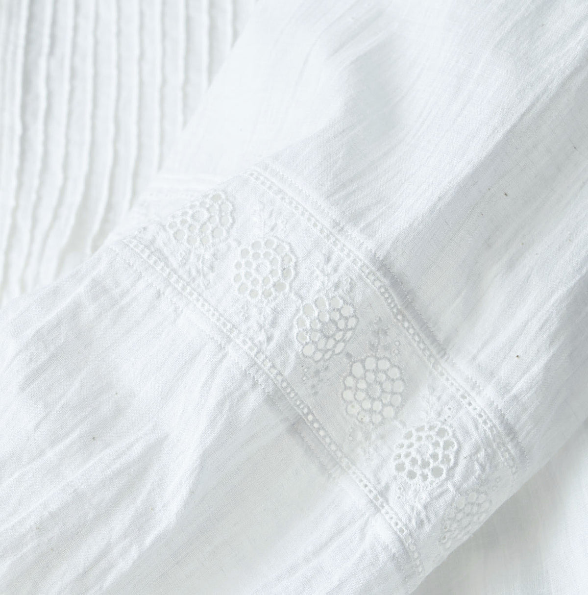 45R Khadi Cutwork de T-shirt