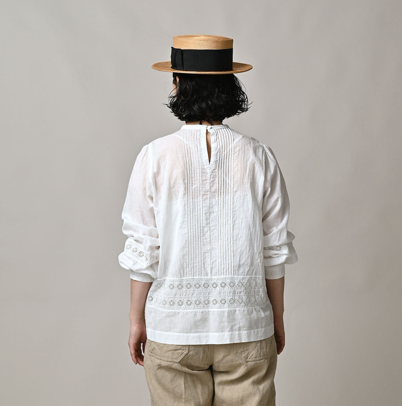 45R Khadi Cutwork de T-shirt