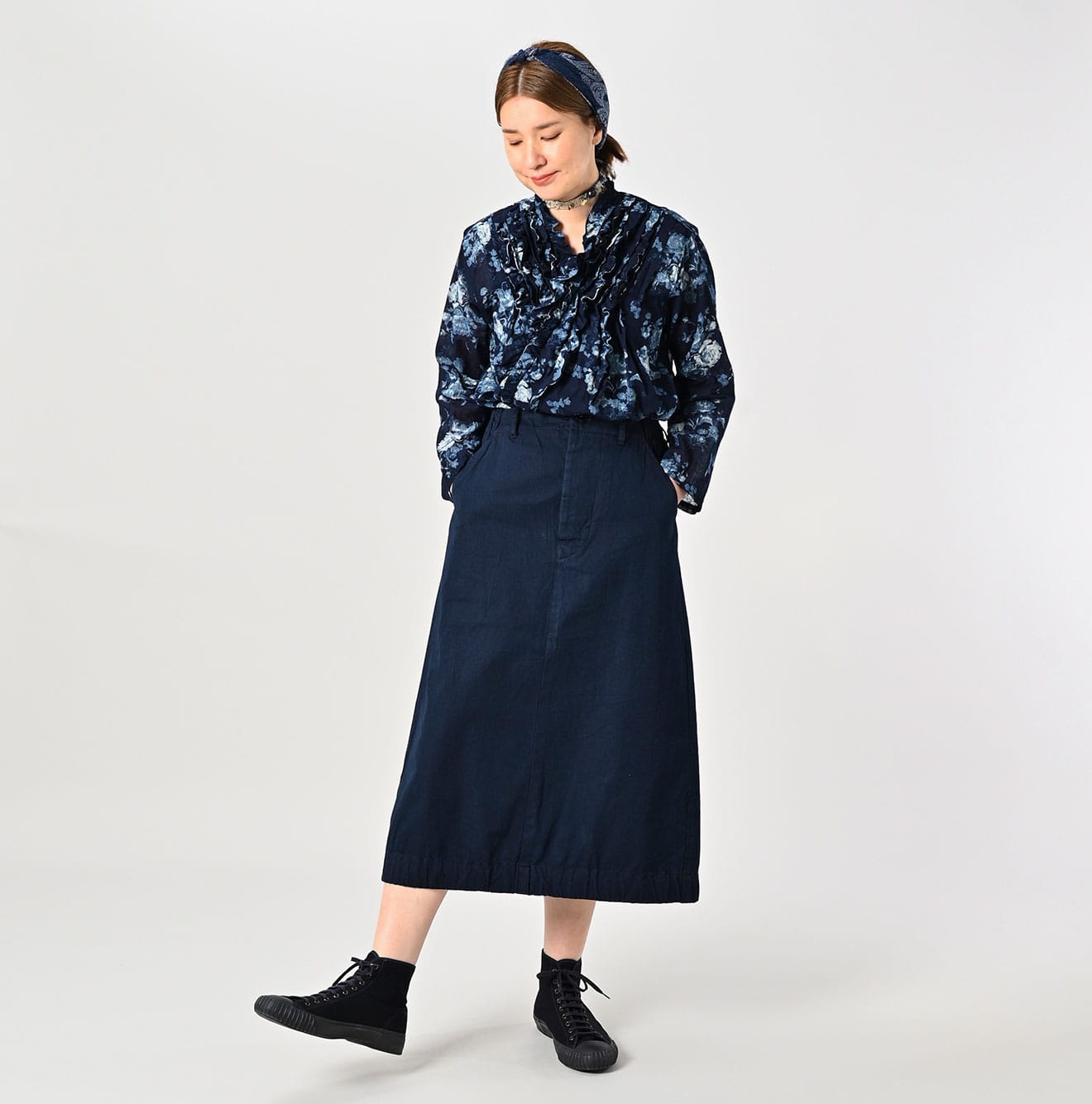 45R Indigo Gabardine Chigo Skirt