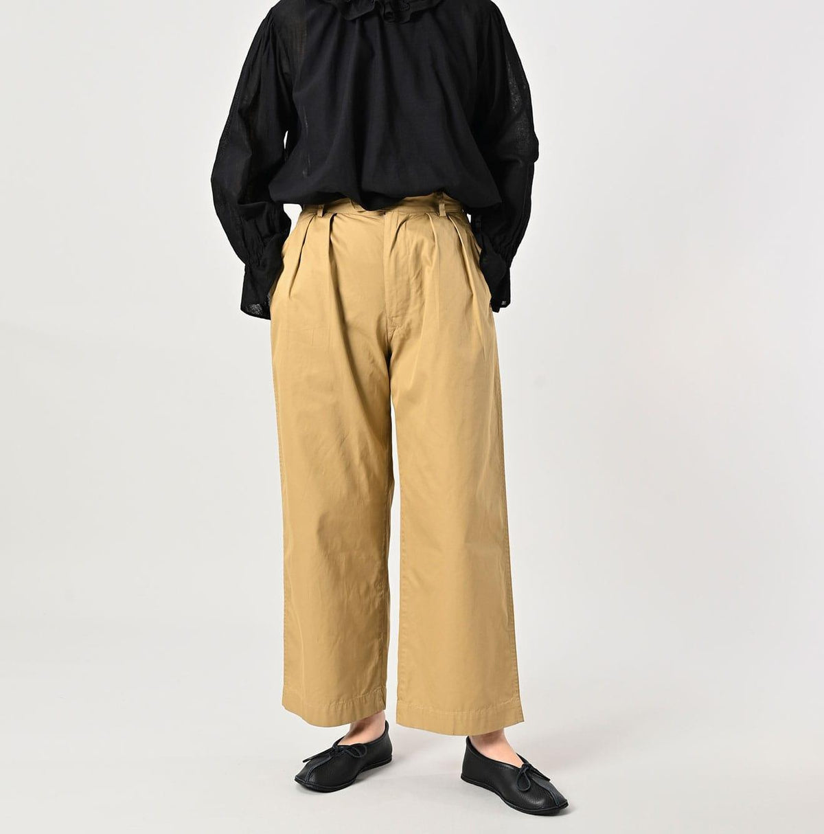 Gabardine Charlotte Baggy Pants (Size 2 & 3) - 45R by 45rpm studio