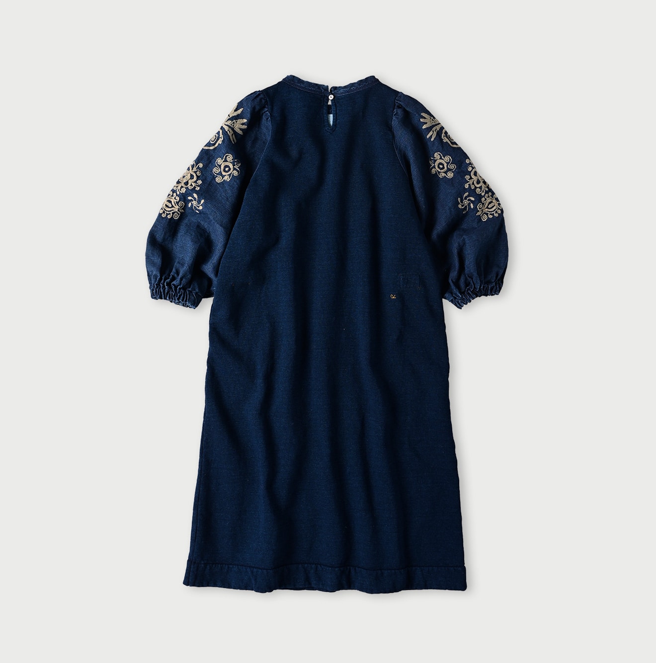 45R Indigo Cotton Fleece Embroidery Puff Dress