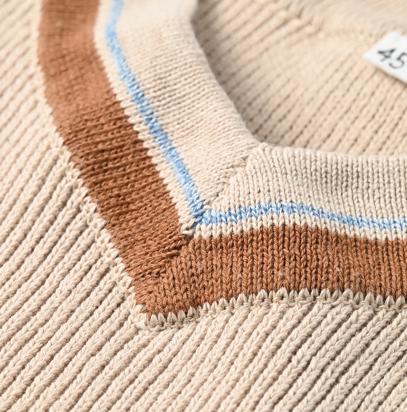 45R Beige Tilden Knit-sewn Sweater