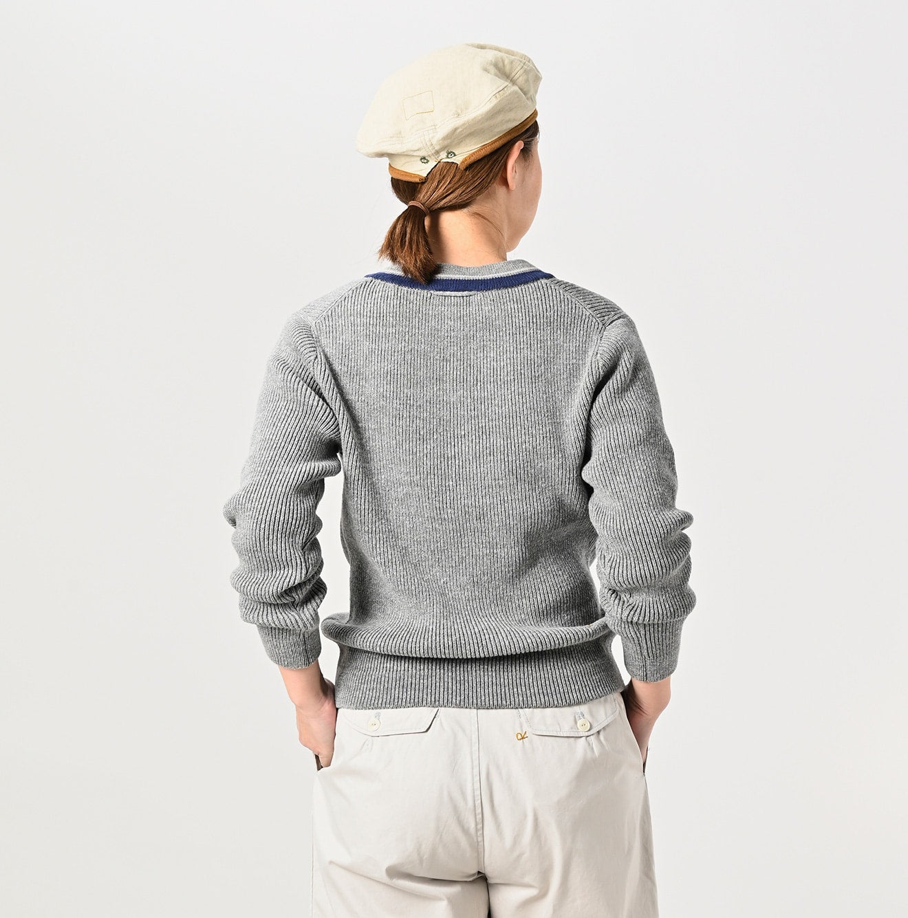 45R Gray Top Tilden Knit-sewn Sweater