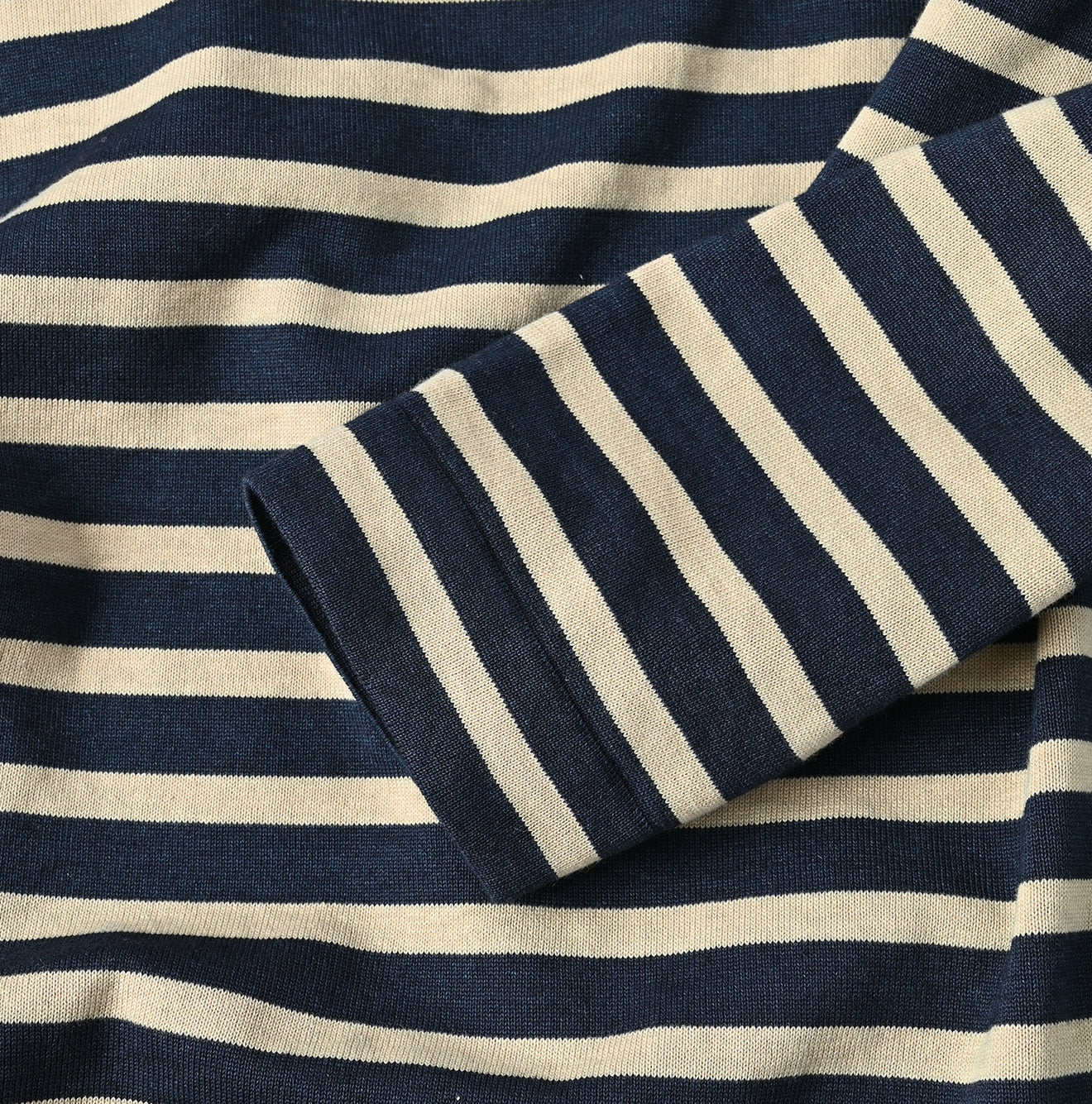 45R Stripe Knit-sewn Square Top