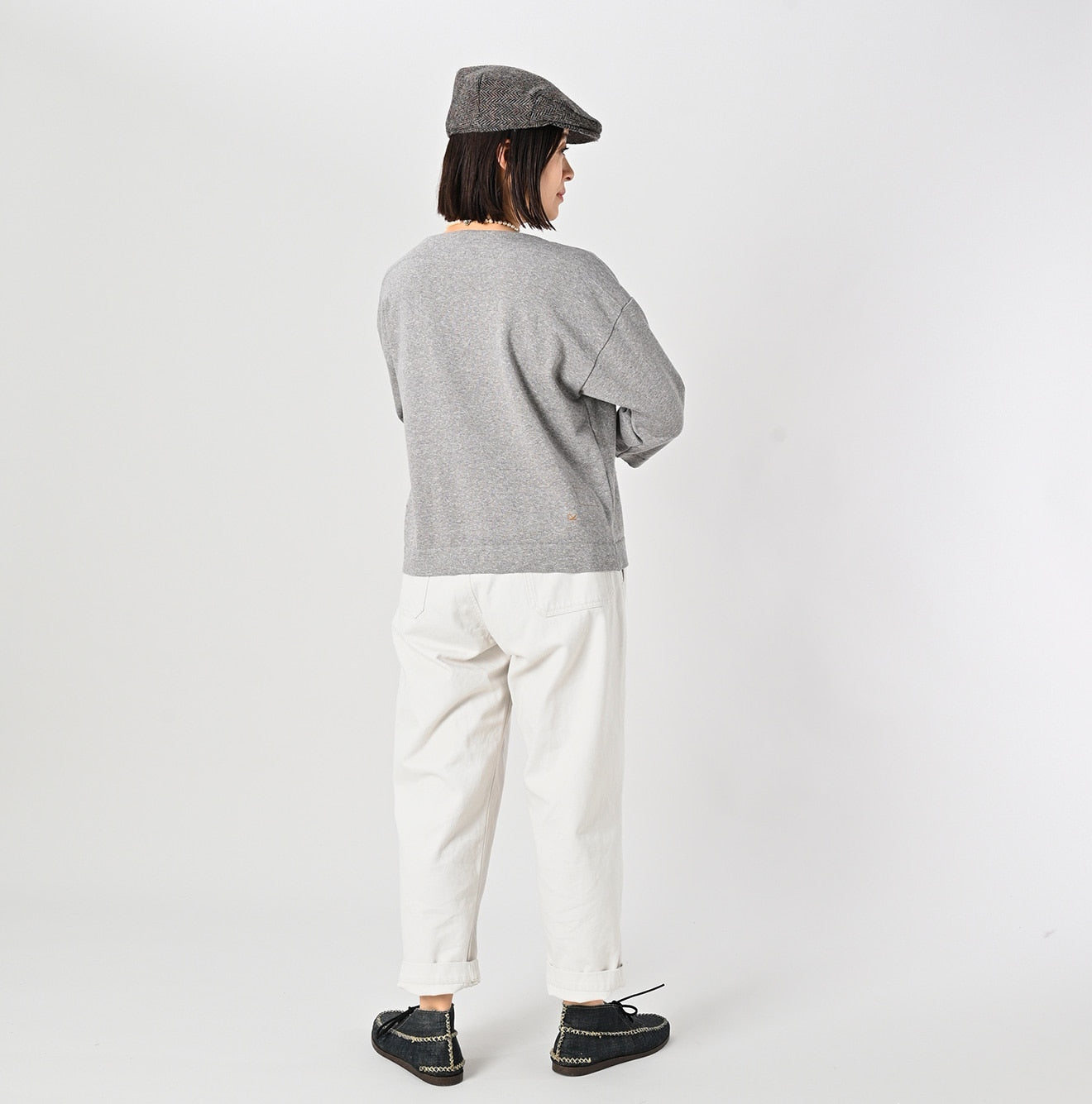 Gray Knit-sewn Square Top - 45R by 45rpm studio