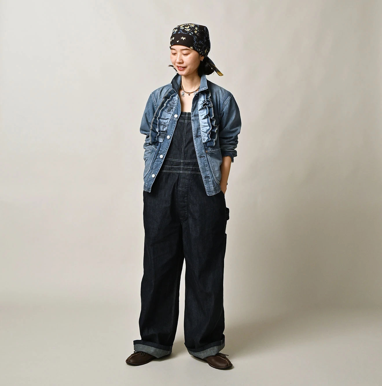 45R Mugihiko Denim Frilled Coverall Zyu - Image 2