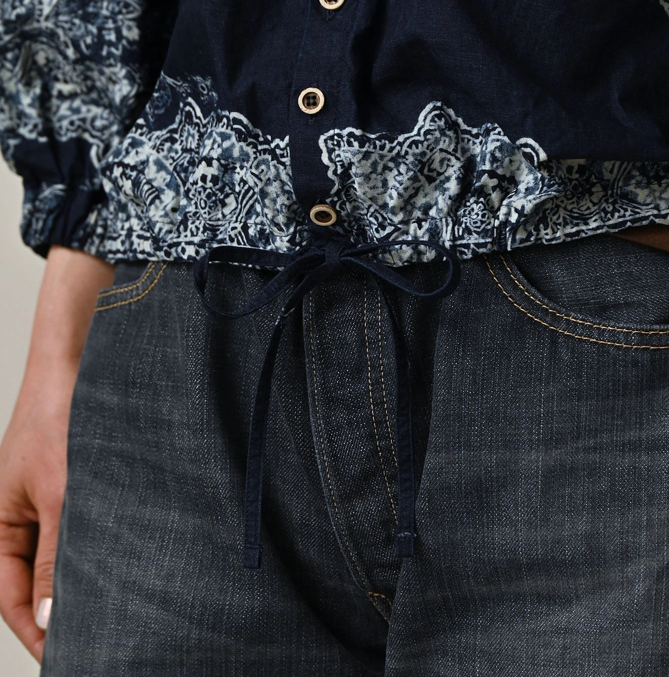 Indigo Khadi Bandana Paisley Puff Sleeve Blouse - Image 7
