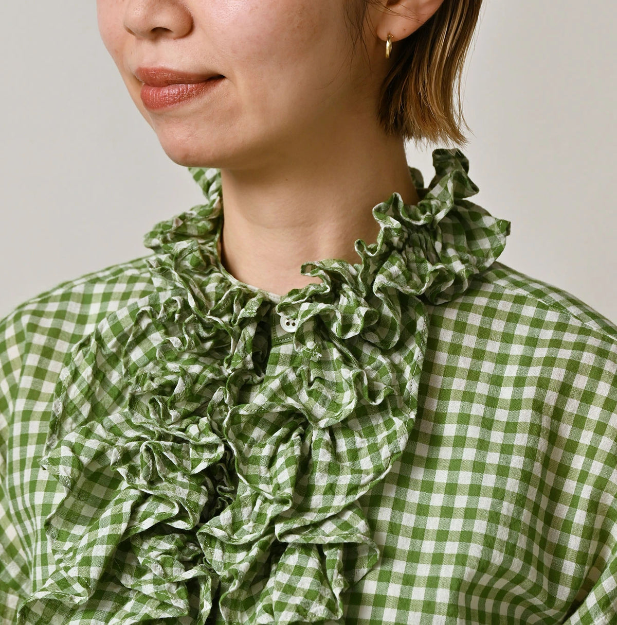 45R Gauze Gingham Frill Coupe Shirt