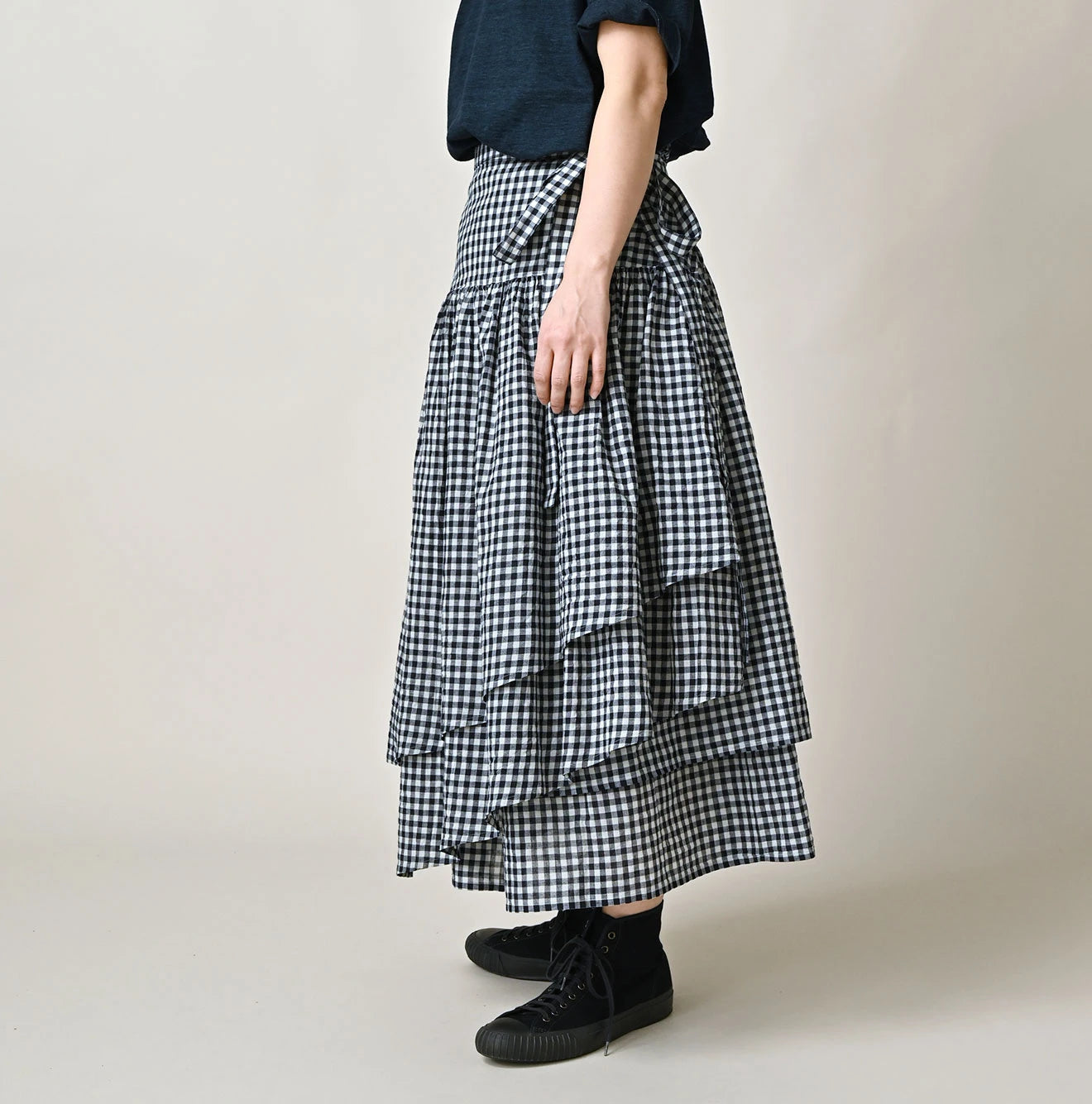45R Indigo Gauze Gingham Wrap Frill Skirt - Image 4