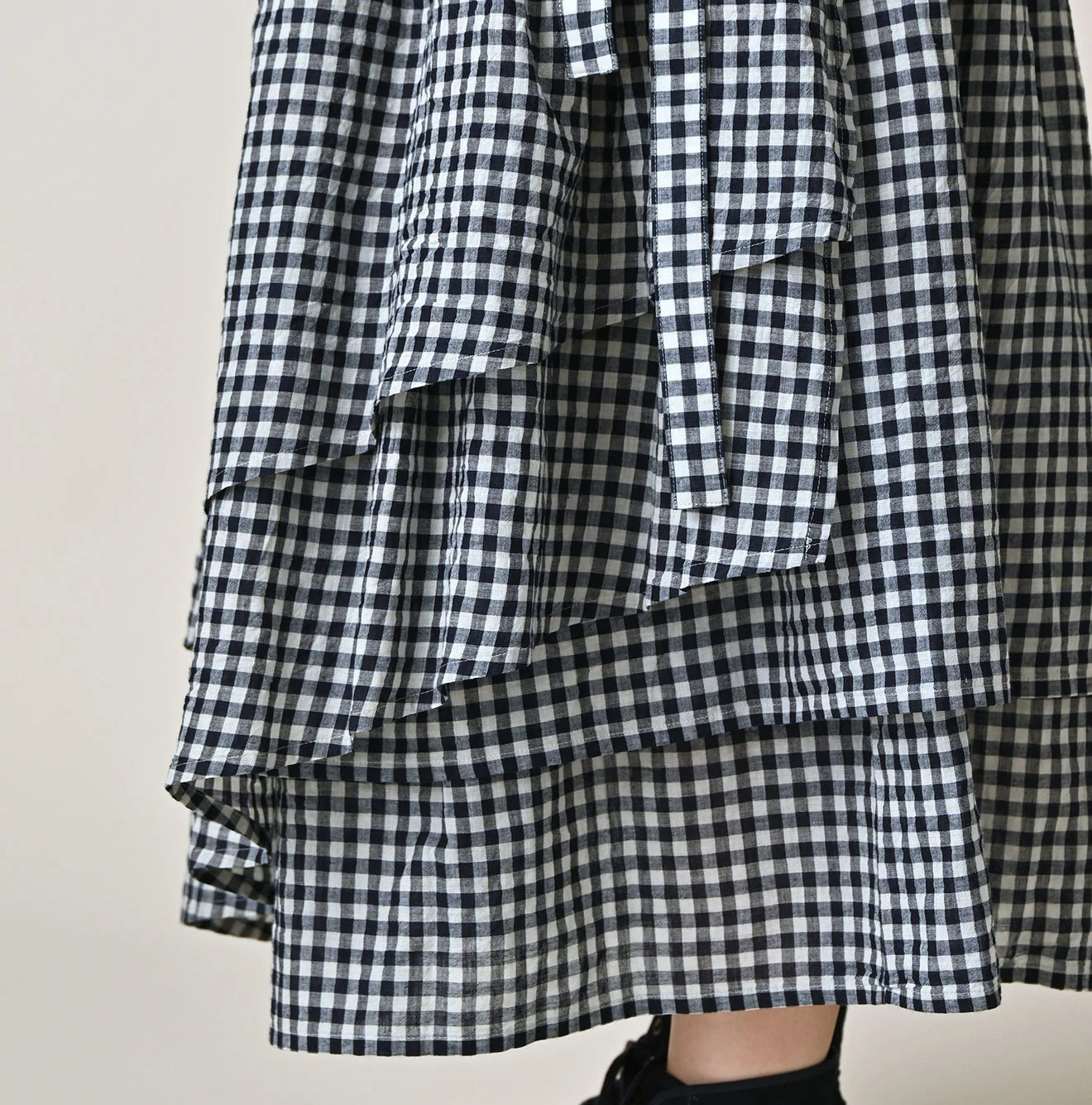 45R Indigo Gauze Gingham Wrap Frill Skirt - Image 8