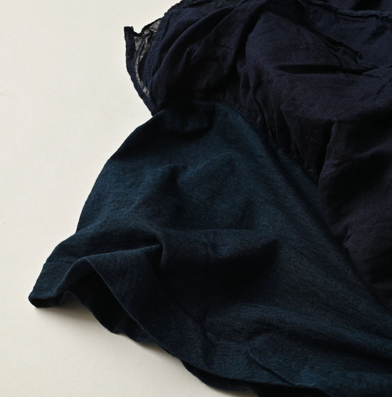 45R Indigo Tenjiku x Gauze Frilled Camisole - Image 13
