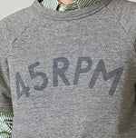 45R Cotton Fleece Logo de Petti Top (Top-dyed)