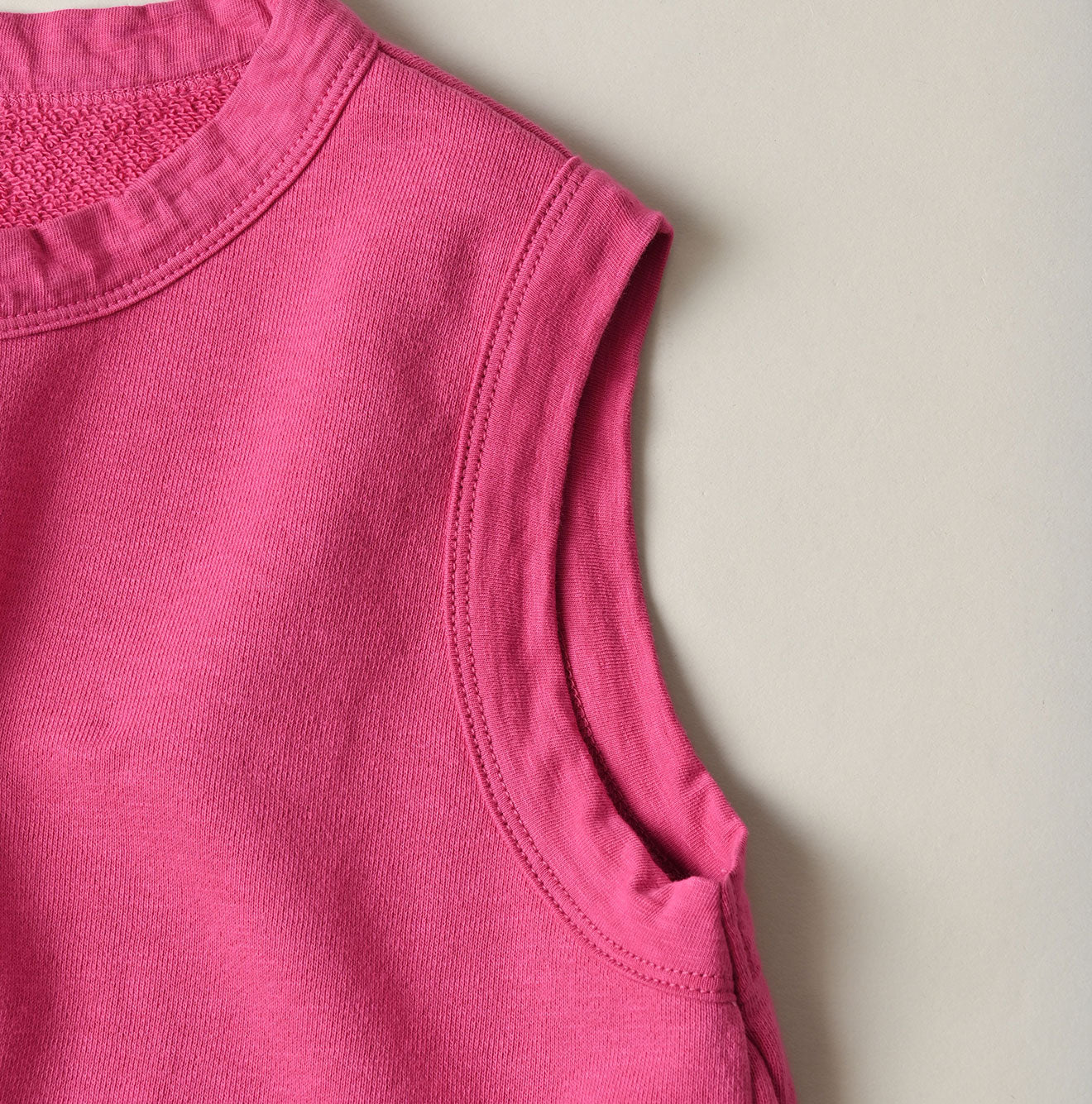 45R Cotton Fleece Sleeveless Top - Image 15