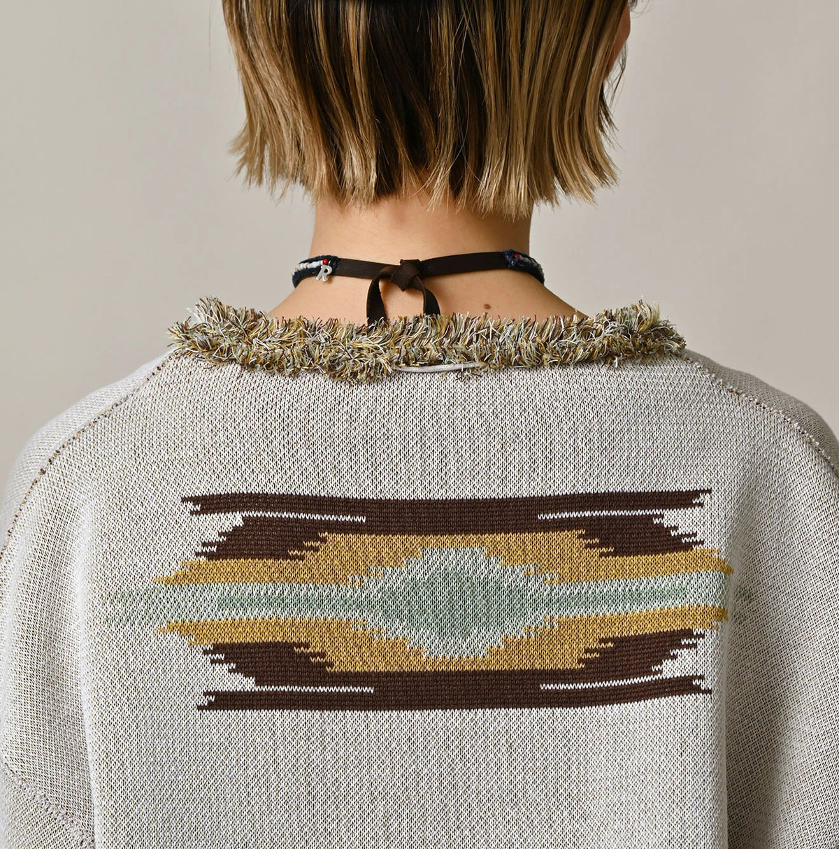 Jacquard Knit-Sewn Bolero