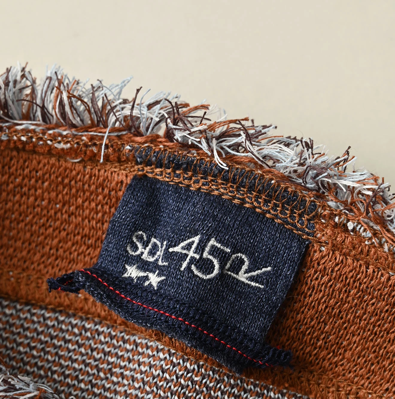Jacquard Knit-Sewn Bolero | 45R Official Online Store – 45R GLOBAL