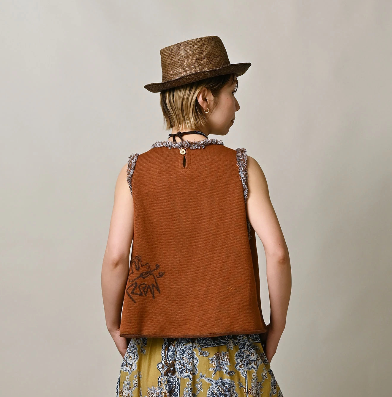 Jacquard Knit-Sewn Camisole - Image 6