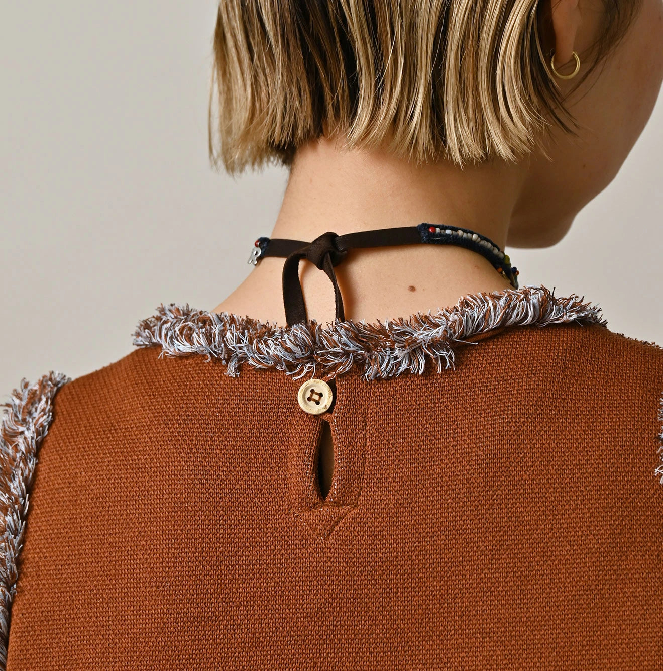 Jacquard Knit-Sewn Camisole - Image 11