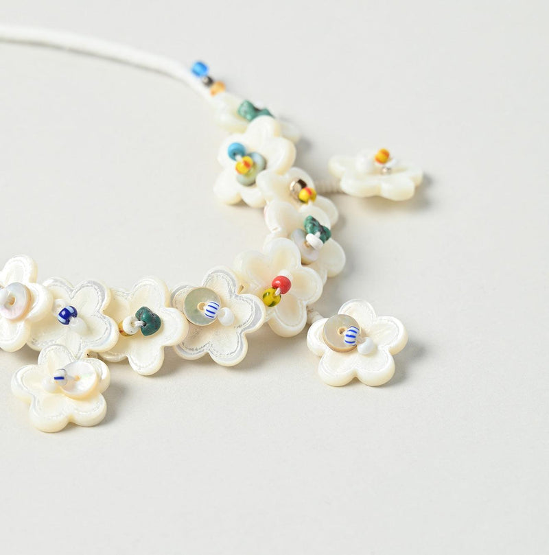 Shell de Fleur Choker - 45R by 45rpm studio - Image 8