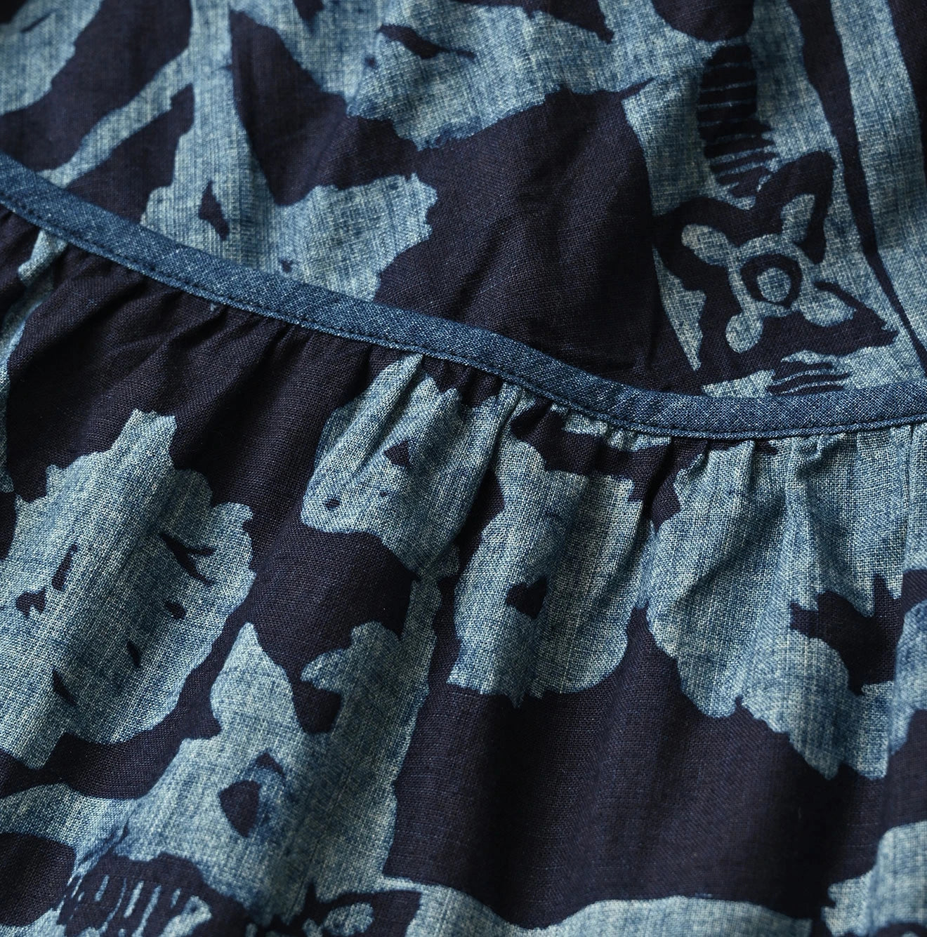 45R Indigo Khadi Flax Flower Tank Bra - Image 14