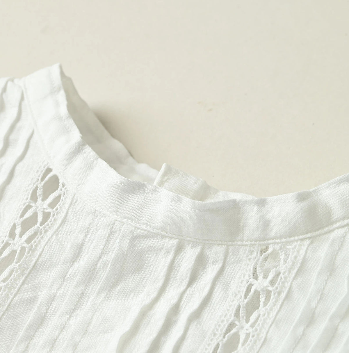 45R Linen Pintuck Lace Blouse