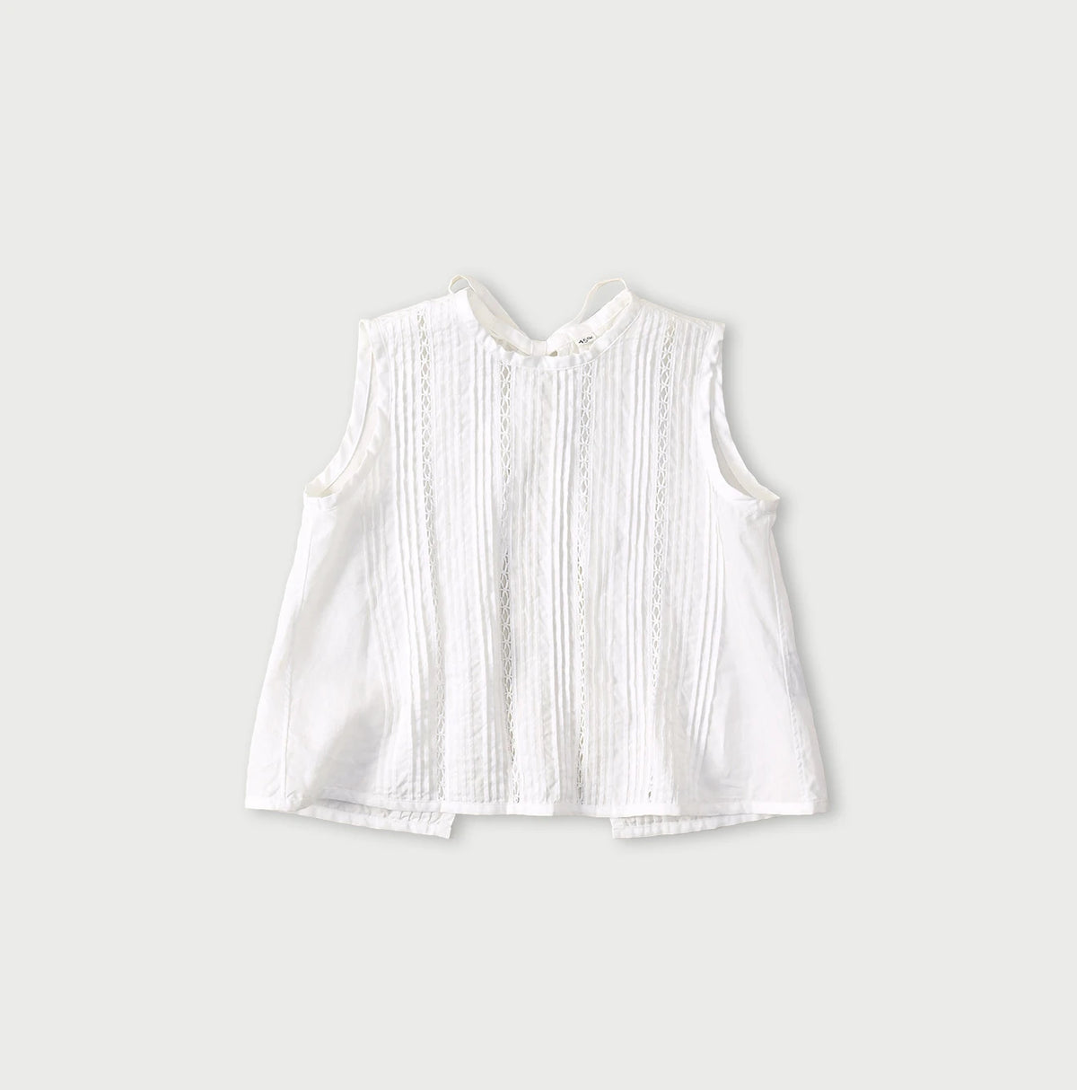 45R Linen Pintuck Lace Sleeveless Top