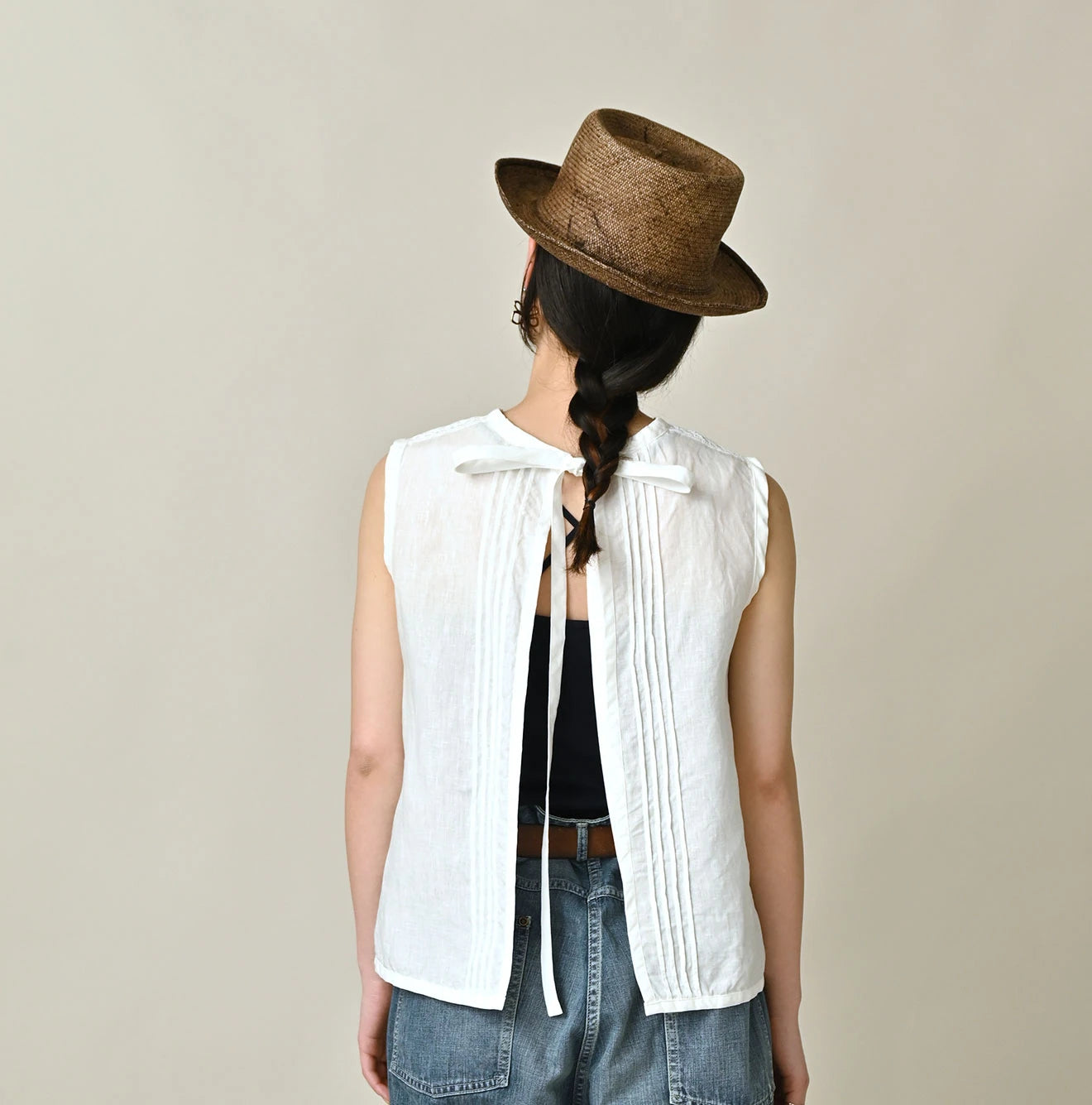 45R Linen Pintuck Lace Sleeveless Top - Image 6