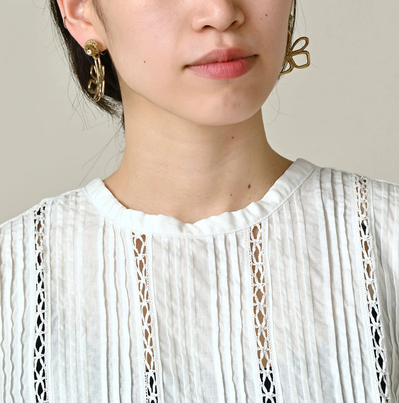 45R Linen Pintuck Lace Sleeveless Top - Image 7