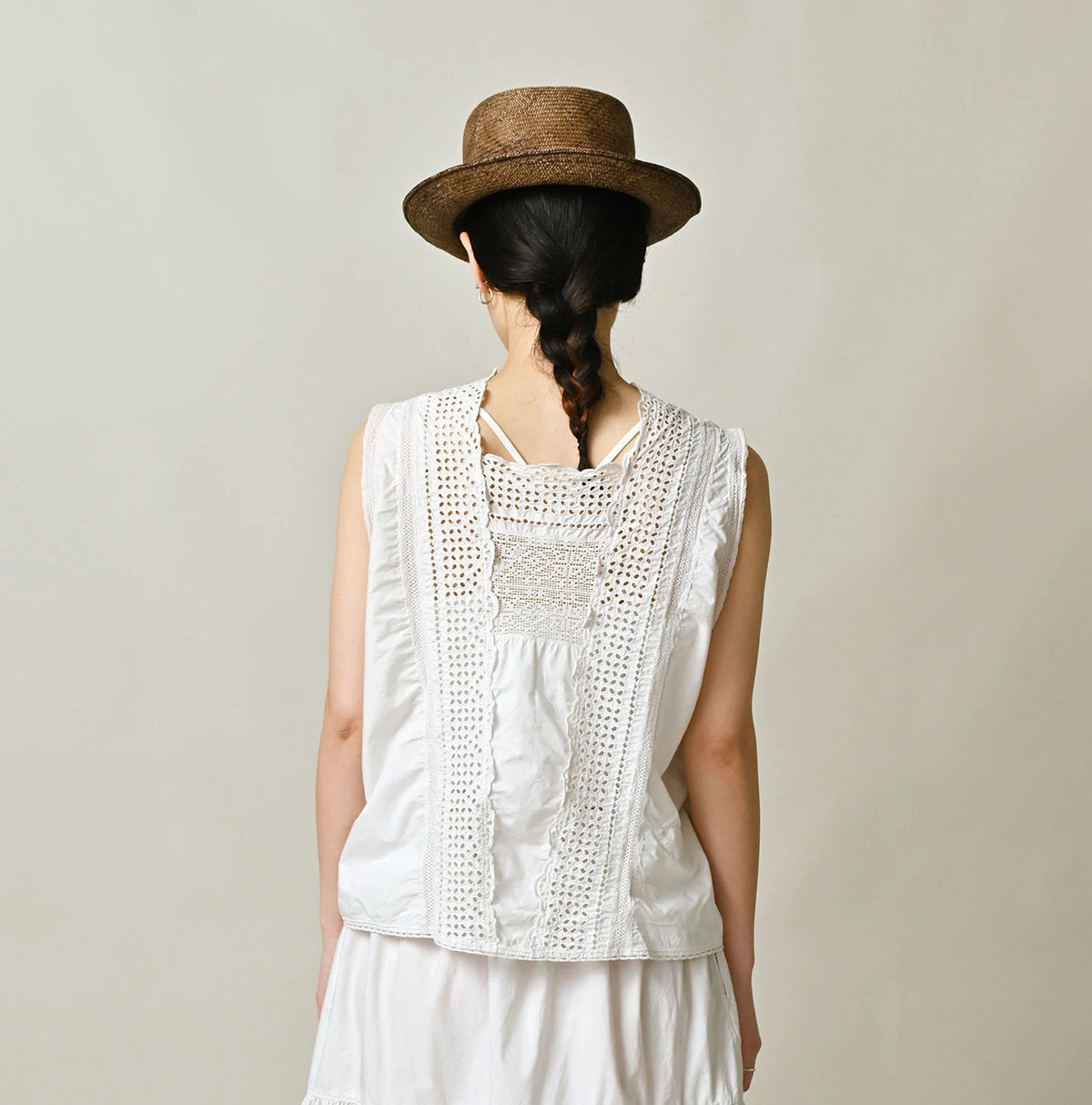45R Supima Organic Batiste Cutwork Sleeveless Top