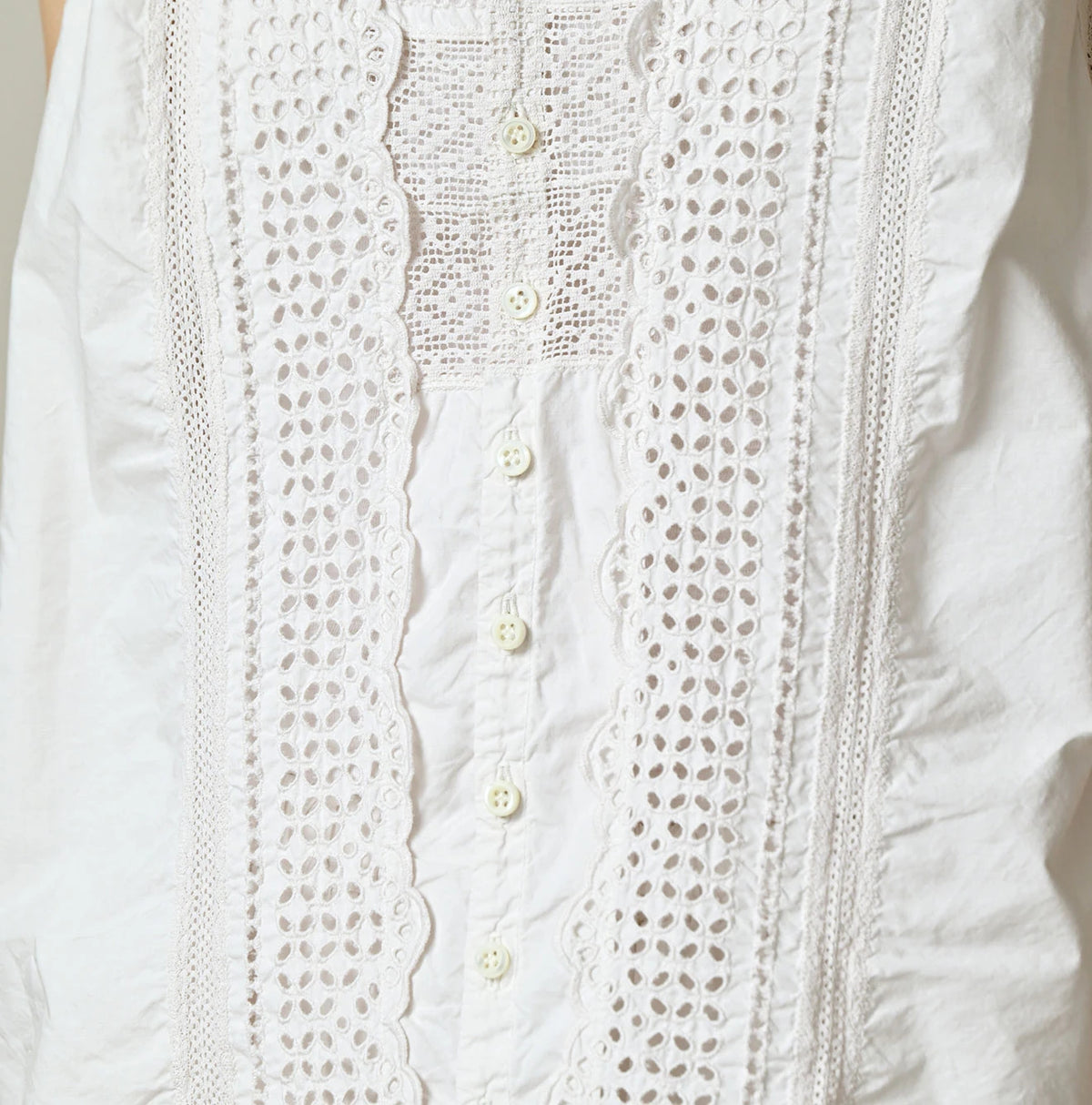 45R Supima Organic Batiste Cutwork Sleeveless Top