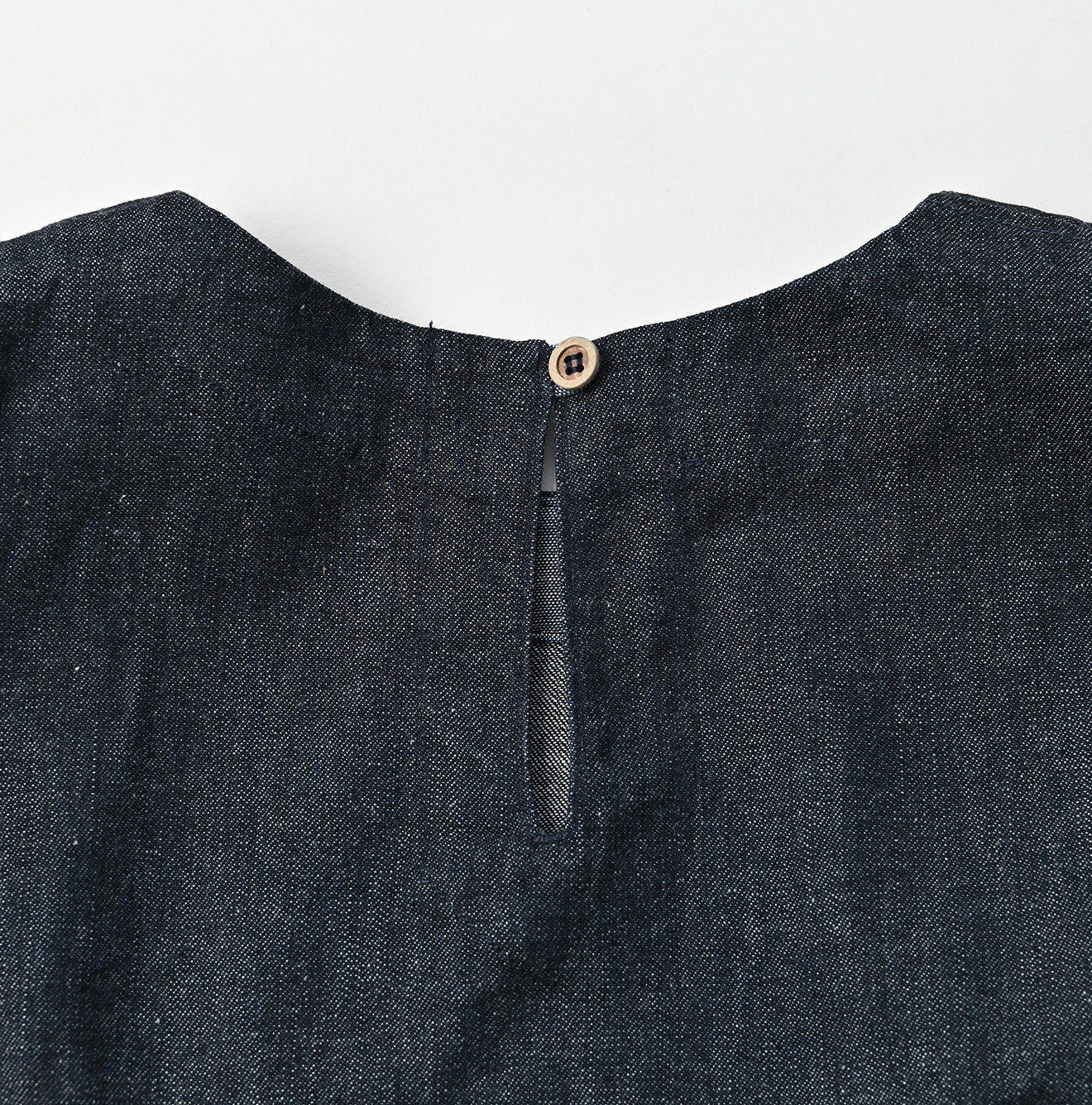 45R Indigo Mugihiko Denim Blouse