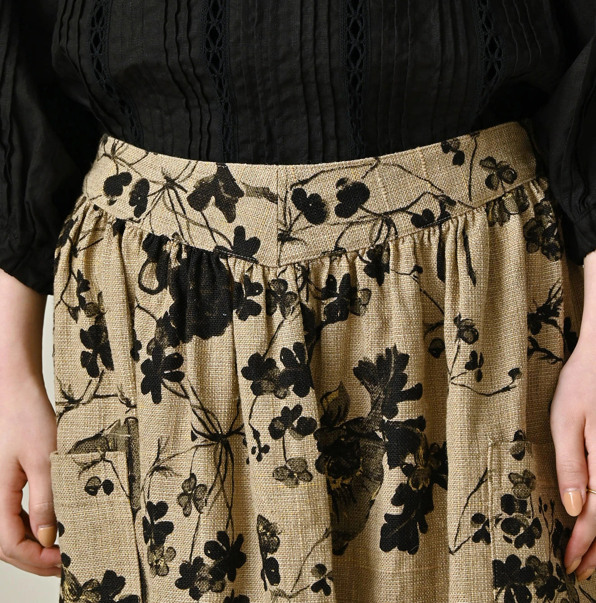 45R Gima Goza Duck Apron Skirt