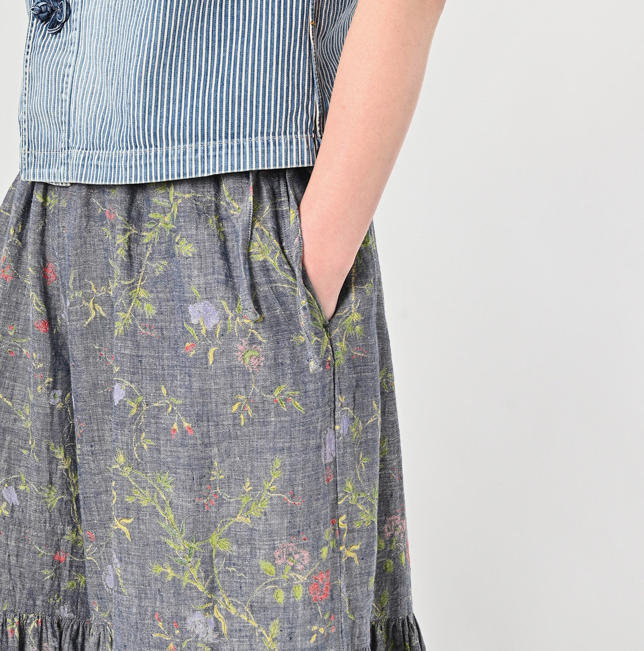 45R Dungaree Cotton Linen Flower Trumpet Pants
