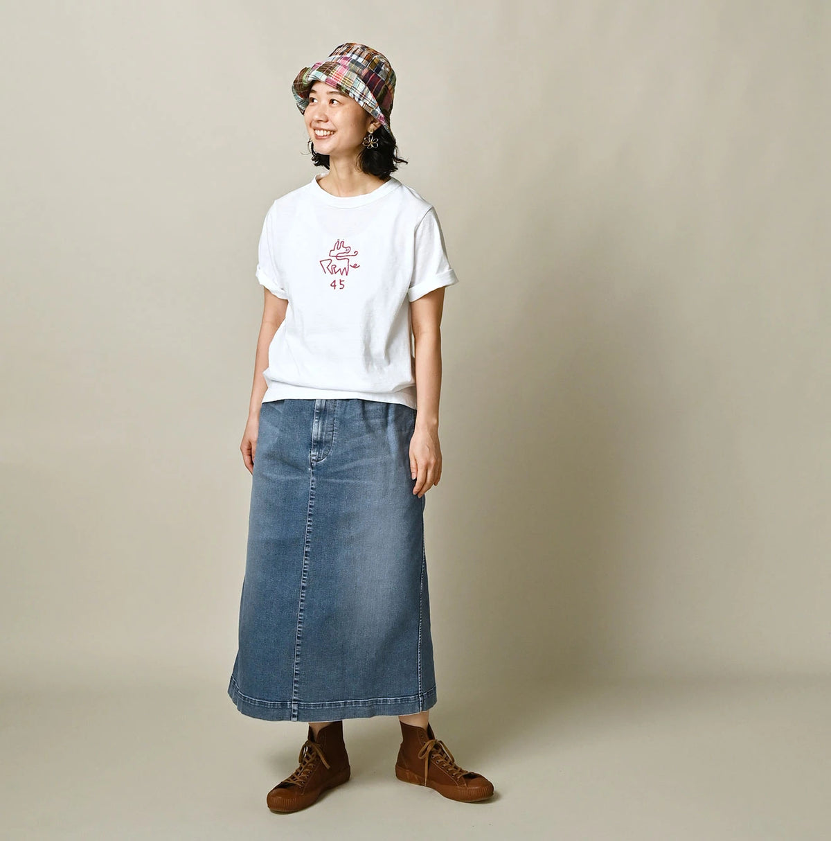 45R Nasuppiie Embroidery 908 T-shirt