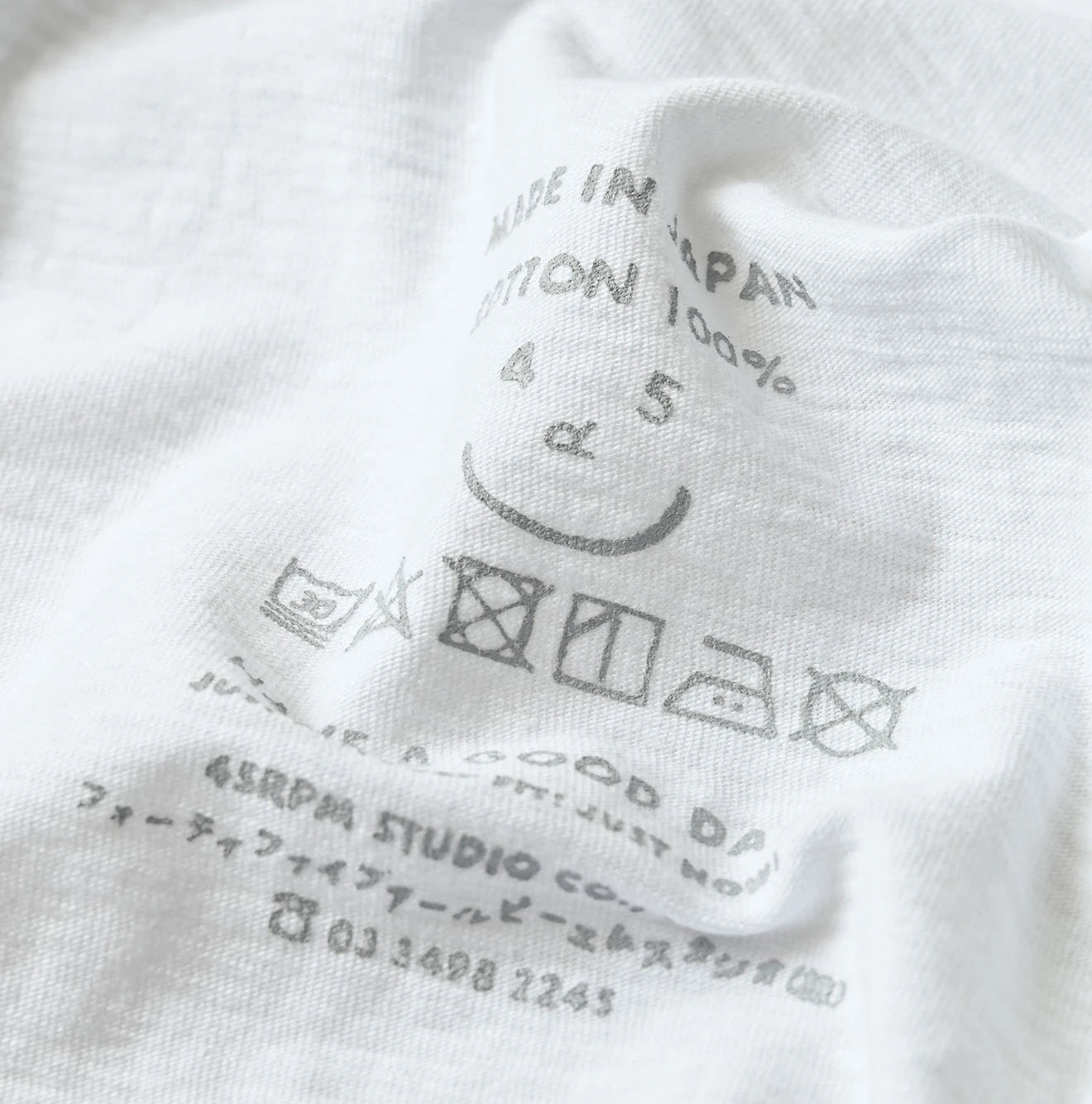 45R Nasuppiie Embroidery 908 T-shirt