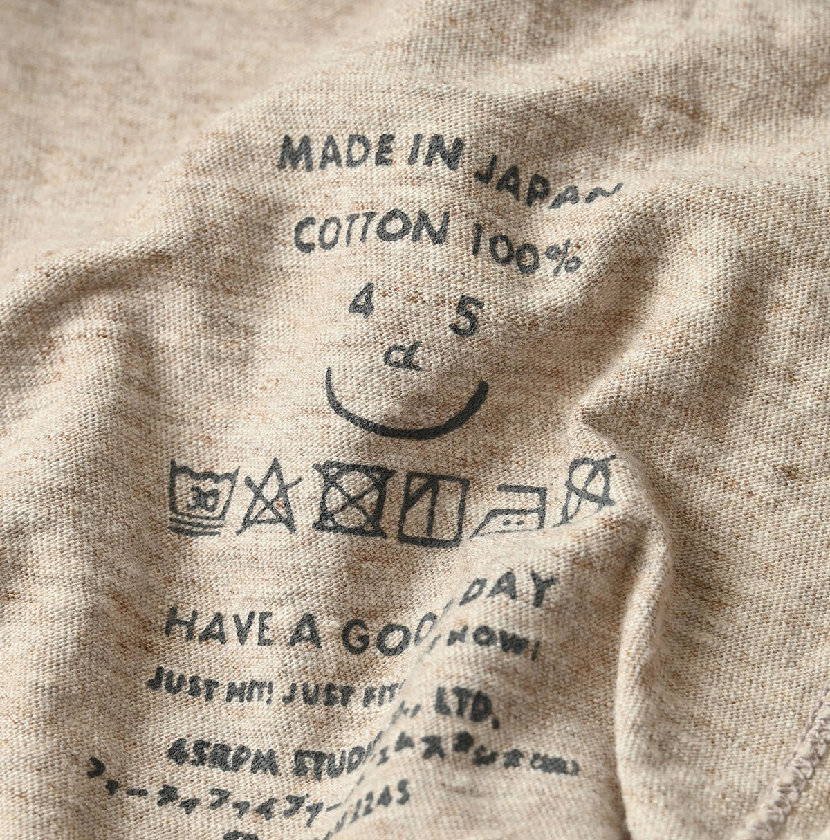 45R Nasuppiie Embroidery 908 T-shirt (Top-Dyed)