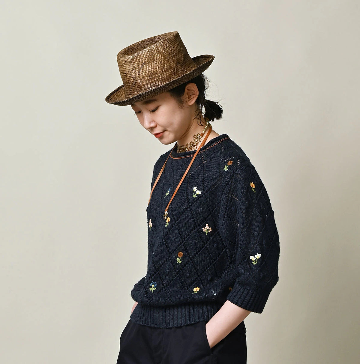 45R Linen Hippie Flower Puff Sleeve Sweater