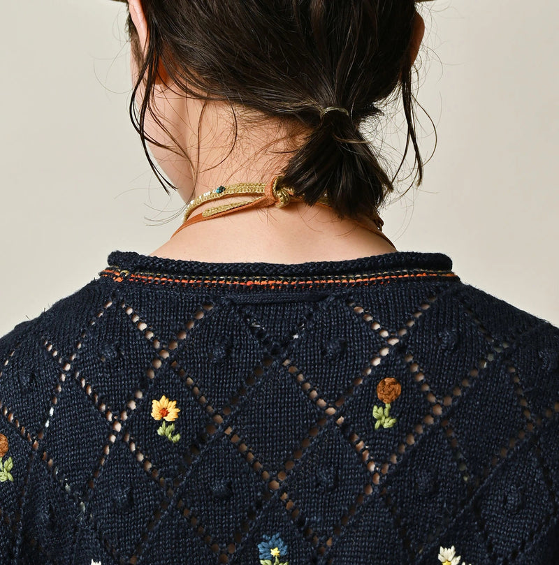 45R Linen Hippie Flower Puff Sleeve Sweater - Image 13