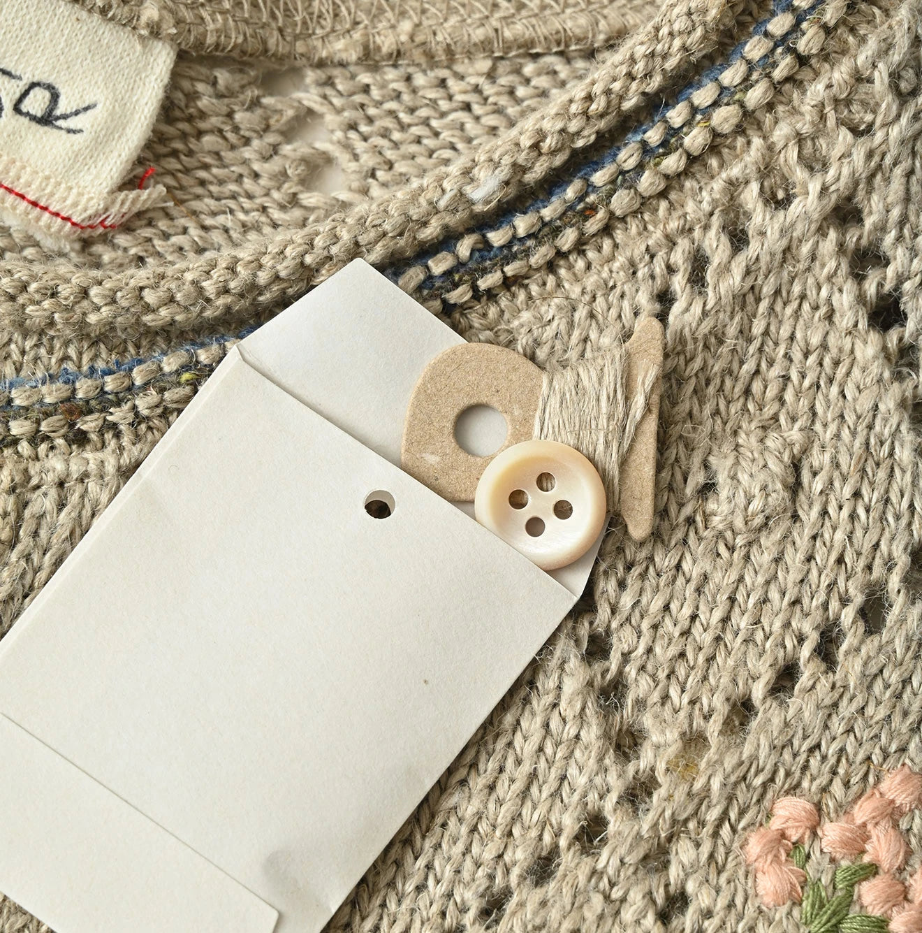 45R Linen Hippie Flower Bolero