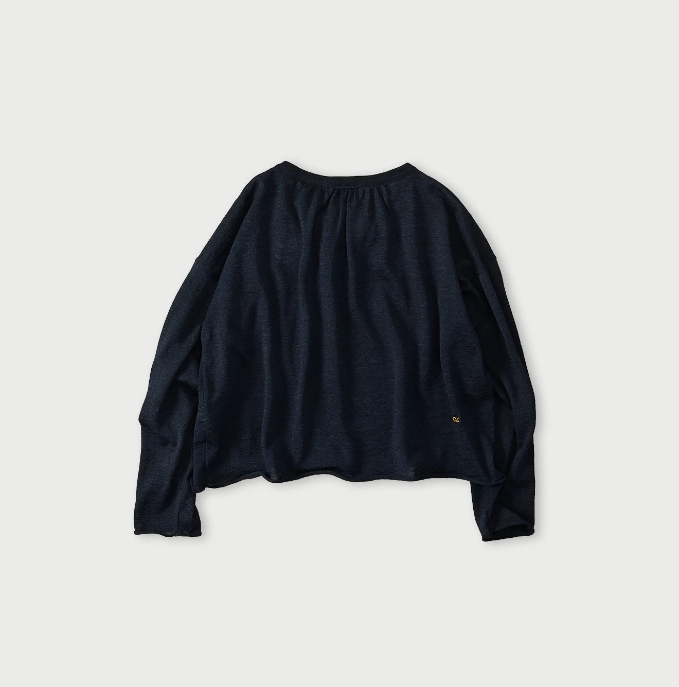 45R Indigo Gima Gathered Blouse - Image 11