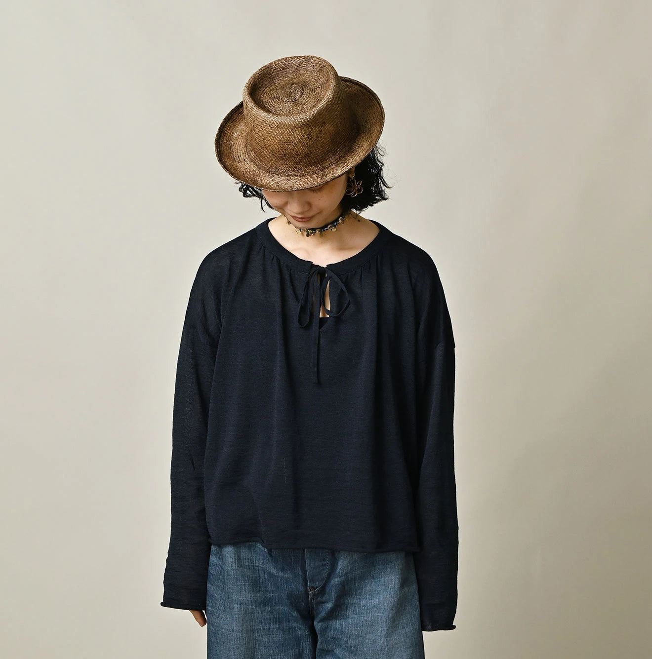 45R Indigo Gima Gathered Blouse - Image 6