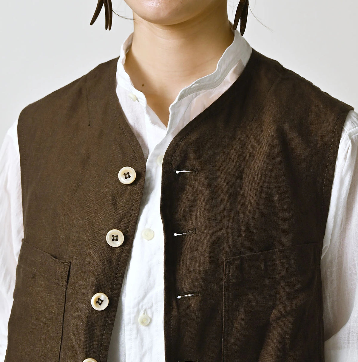 45R Linen 908 Vest