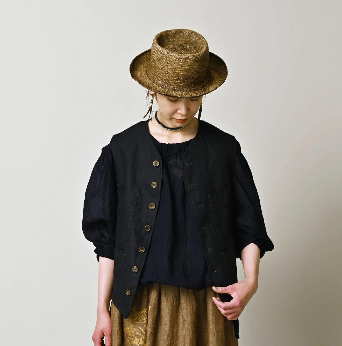 45R Indigo Linen 908 Vest - Image 4