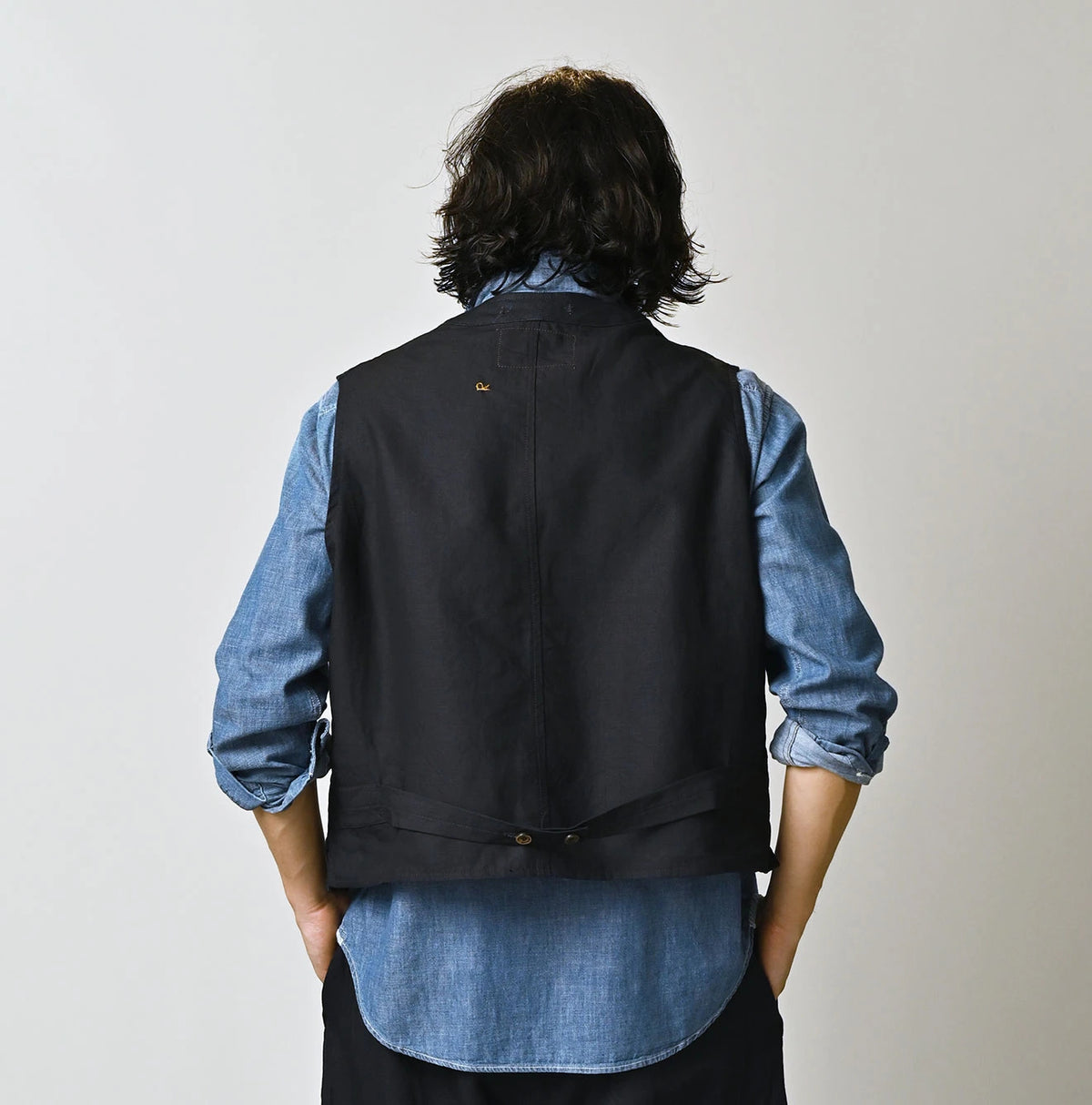 45R Indigo Linen 908 Vest