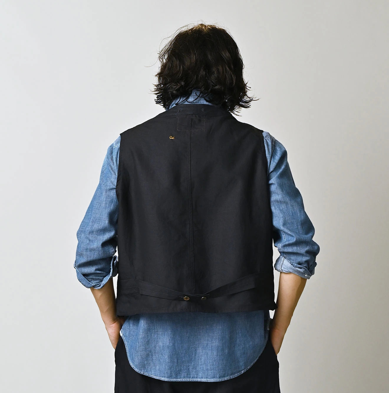 45R Indigo Linen 908 Vest - Image 9
