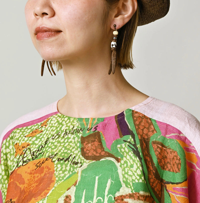 45R Picture Book Bandana Blouse - Image 10