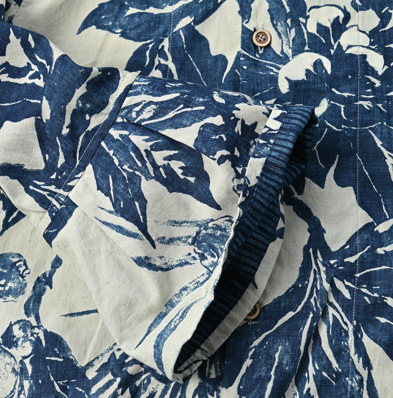 Indigo Eastern Aloha Lehua Blouse - 45R by 45rpm studio