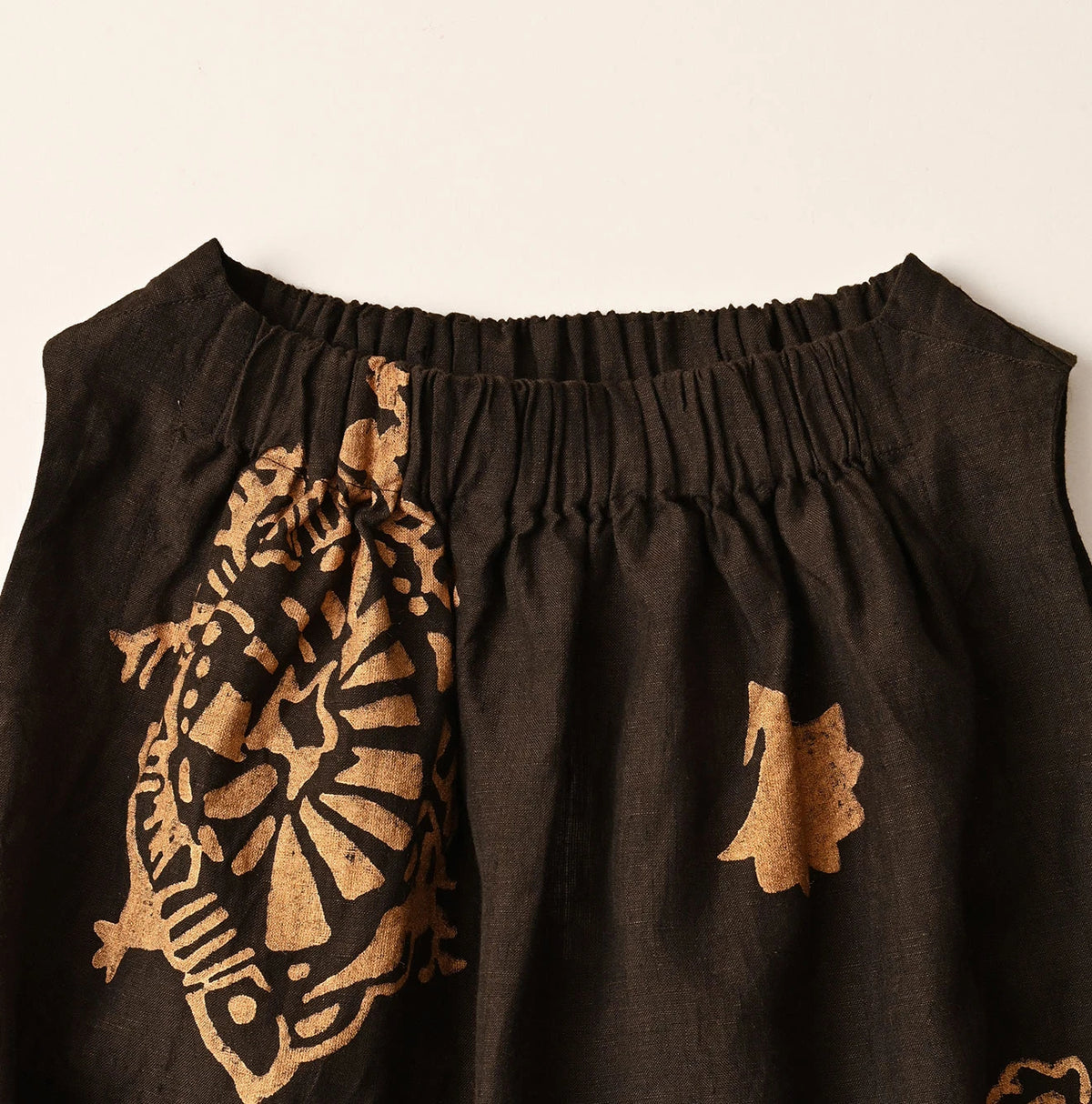 45R Linen Foil Shirring Sleeveless Top